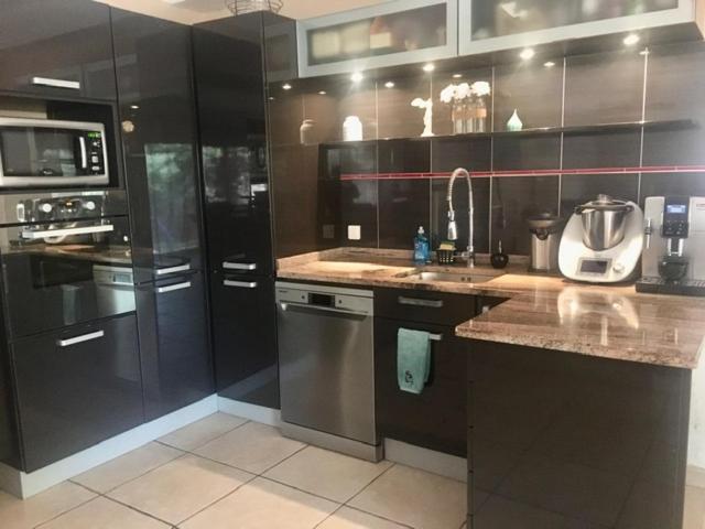 Ferienwohnung Serenity Chambre D'Hote Au Calme Des Maitres Tibetains Y Ont Sejourne 15 Mn Des Plages Mougins Exterior foto
