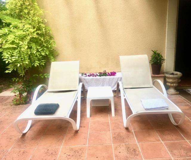 Ferienwohnung Serenity Chambre D'Hote Au Calme Des Maitres Tibetains Y Ont Sejourne 15 Mn Des Plages Mougins Exterior foto